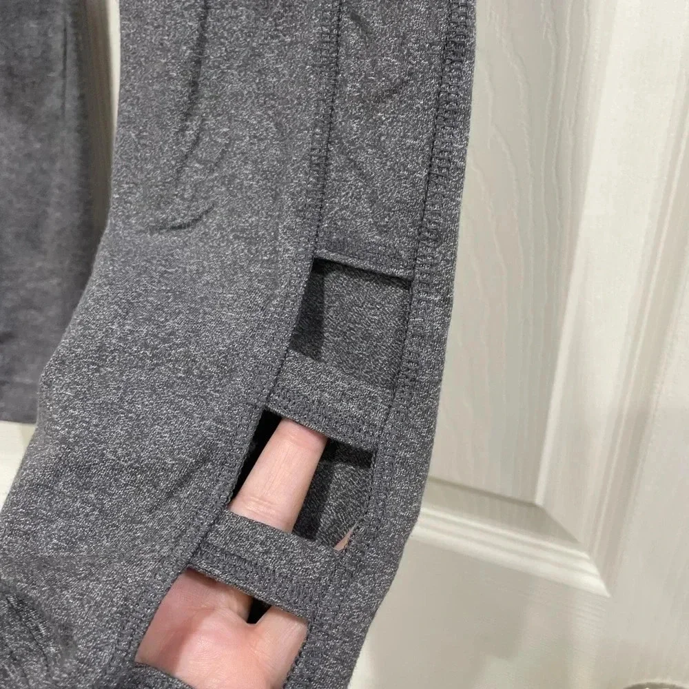 SO Women’s XS Yoga High-rise Capri Grey Leggings Pilates Stretch Cotton Spandex